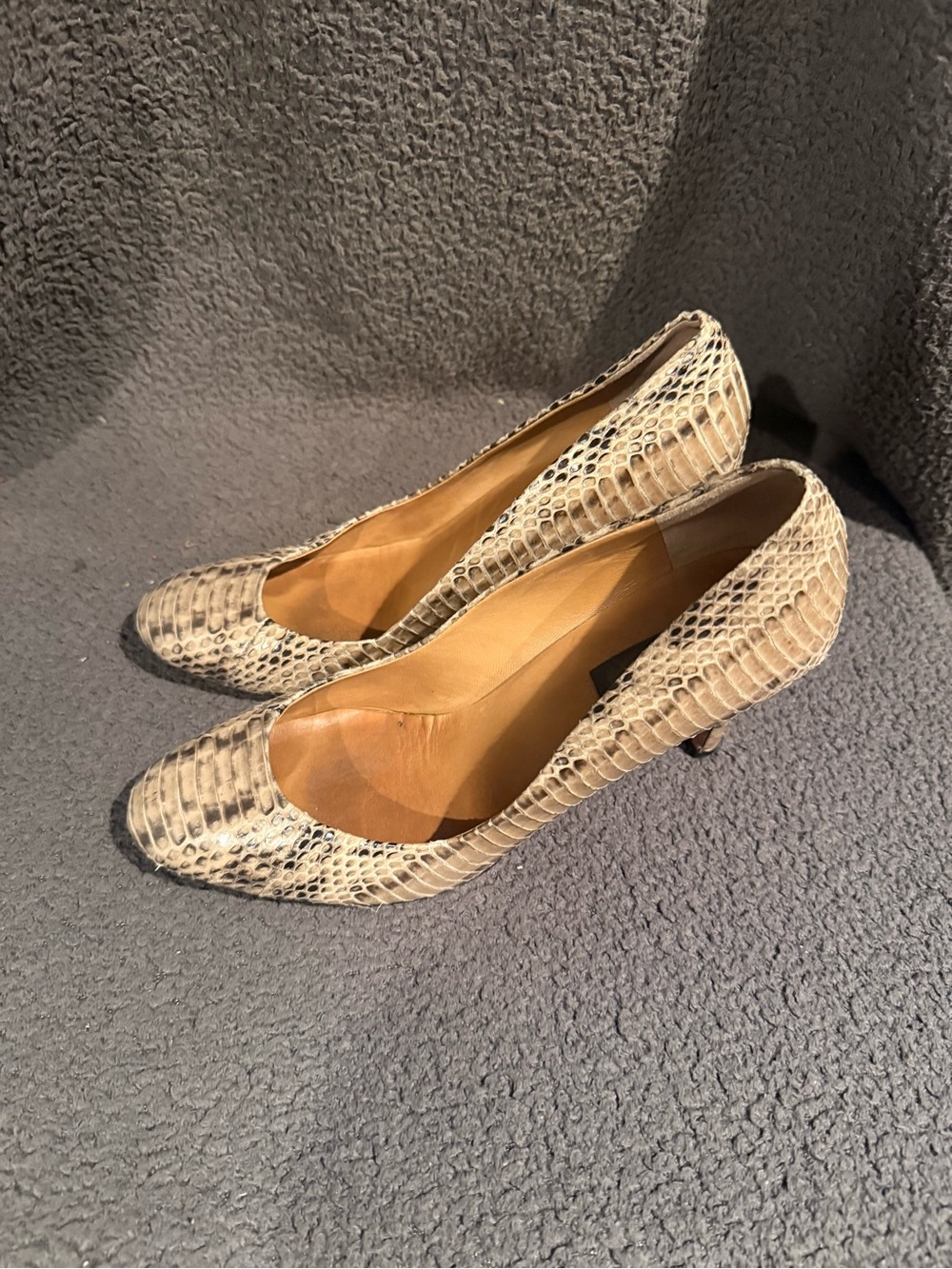 Ann Taylor Beige Snake-Print Kitten Heel Pumps